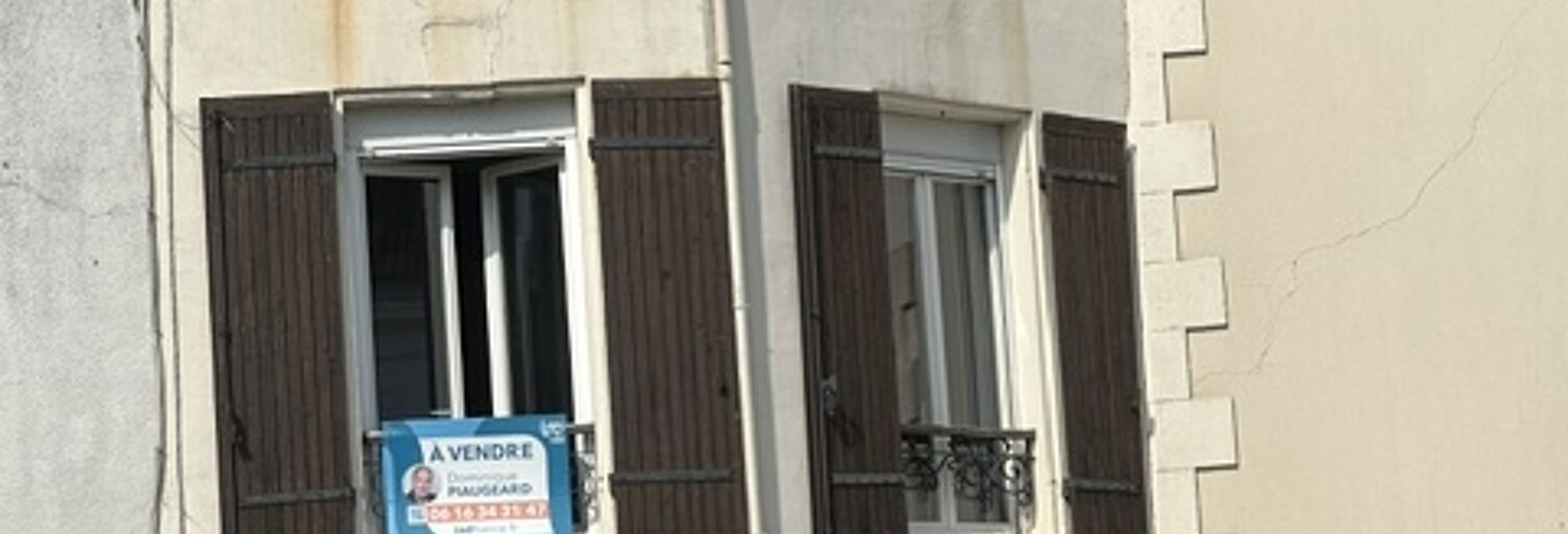 Maison 9 Pièces 232 m² à vendre à Montendre (17130)