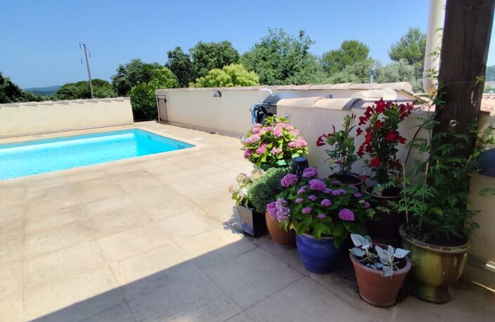 Vente Maison traditionnelle 8 pièces — photo 2