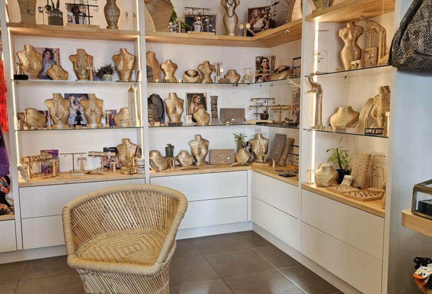 Vente Boutique/Local commercial 70 m&sup2; — photo 1