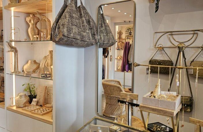 Vente Boutique/Local commercial 70 m&sup2; — photo 2