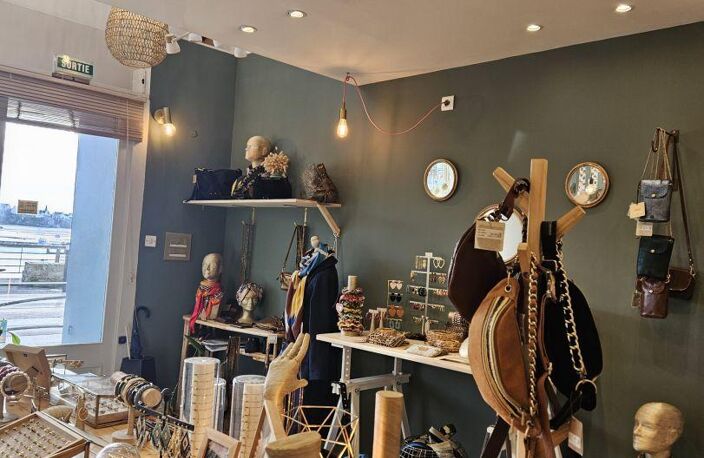 Vente Boutique/Local commercial 70 m&sup2; — photo 3