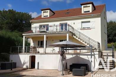 Maison 10 pièces 599000 €