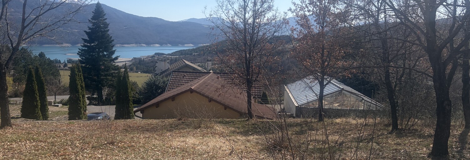 Terrain  863 m² à vendre à Prunières (05230)