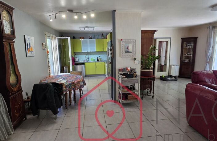 Biard: Maison de 115m² . hab.Parc arboré . Garage . Piscine  — photo 3