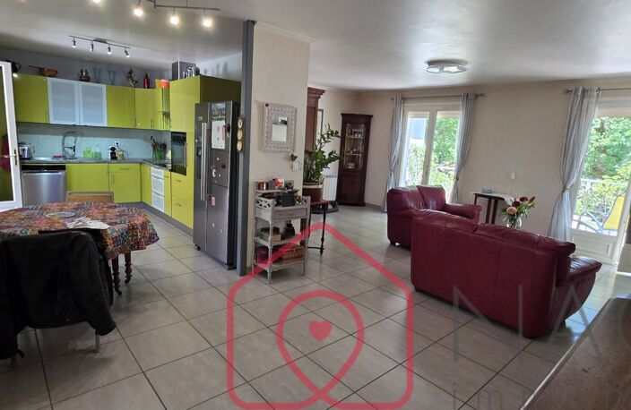 Biard: Maison de 115m² . hab.Parc arboré . Garage . Piscine  — photo 4