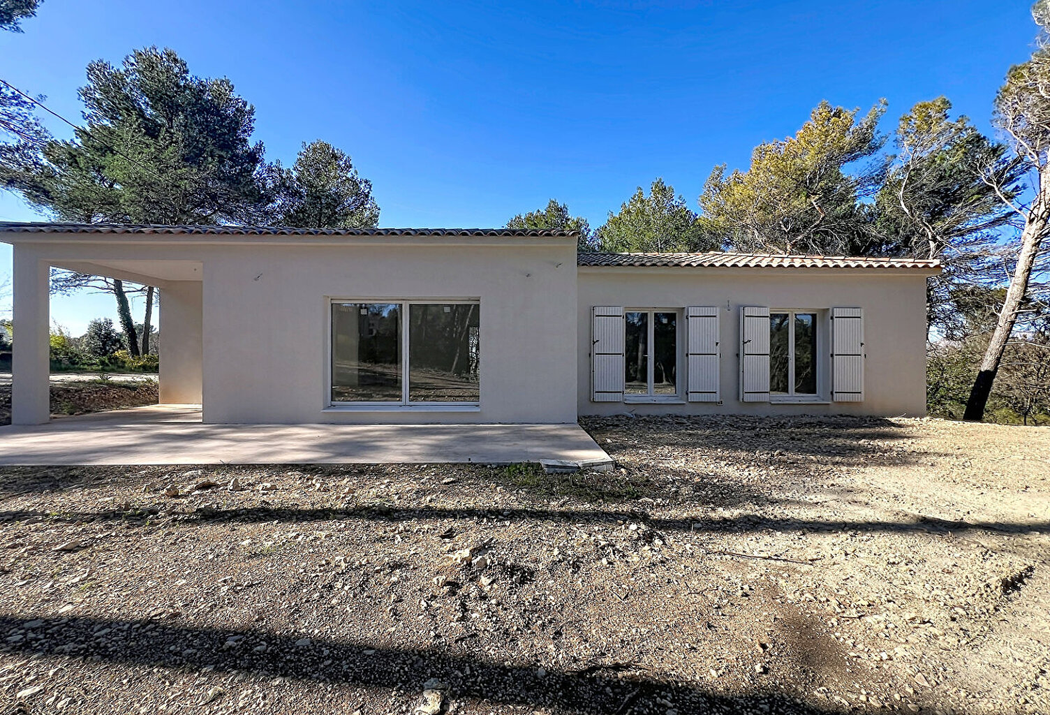 Maison Mimet 4 pièce(s) 105 m2 — photo 1