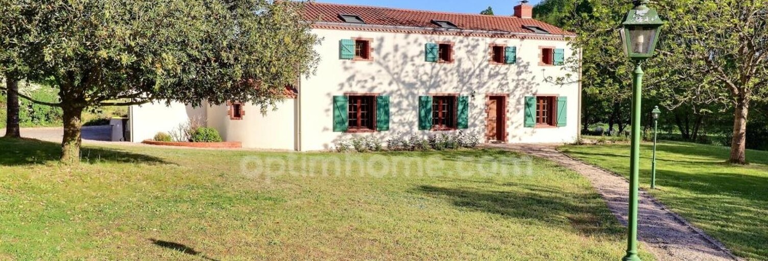 Maison 10 Pièces 205 m² à vendre à Montrevault-sur-Èvre (49110)