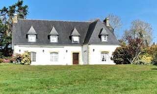 Maison 10 Pièces 263 m² à vendre à Confort-Meilars (29790)