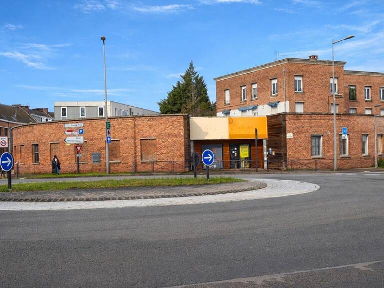   LOCAL COMMERCIAL / BUREAUX – 557 m² environ — photo 1