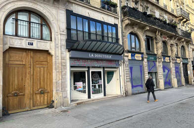 Commerce  99000 €