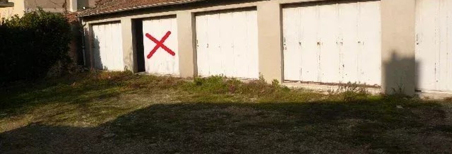 Garage  14 m² à louer à Le Teil (07400)