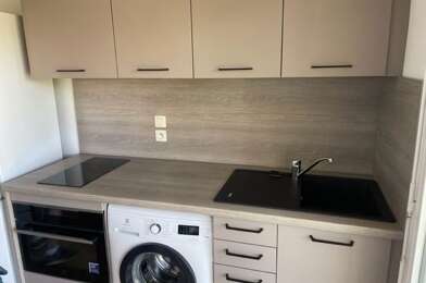 Appartement 3 pièces 805 €