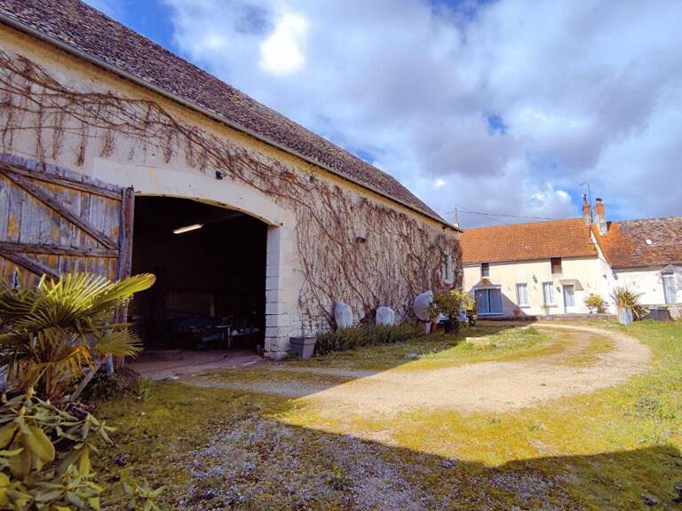 Maison de pays Preuilly Sur Claise 85 m2 avec Grange 250 m² — photo 1