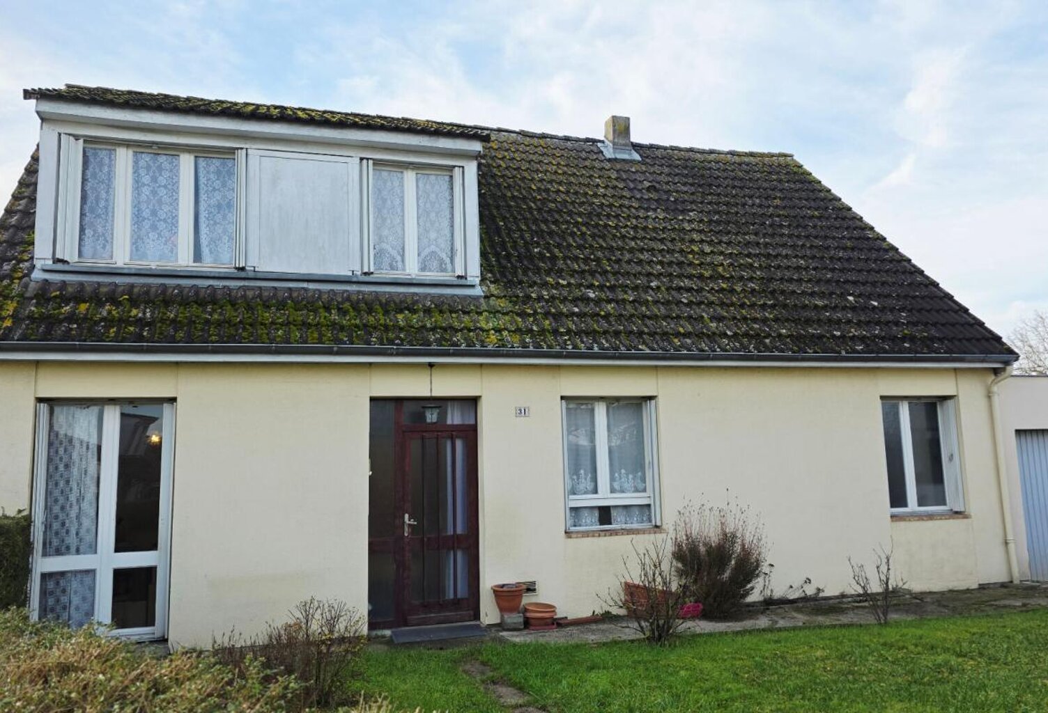 SAINT DOULCHARD MAISON DE 102M²  5 PIECES 3 CHAMBRES GARAGE — photo 1