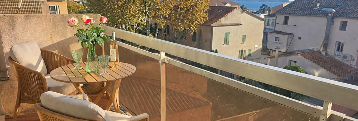 Appartement 1 Pièce 34 m² à vendre à Carqueiranne (83320)