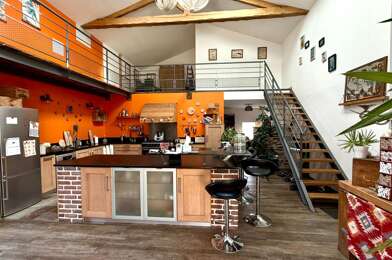 Maison 6 pièces 381500 €