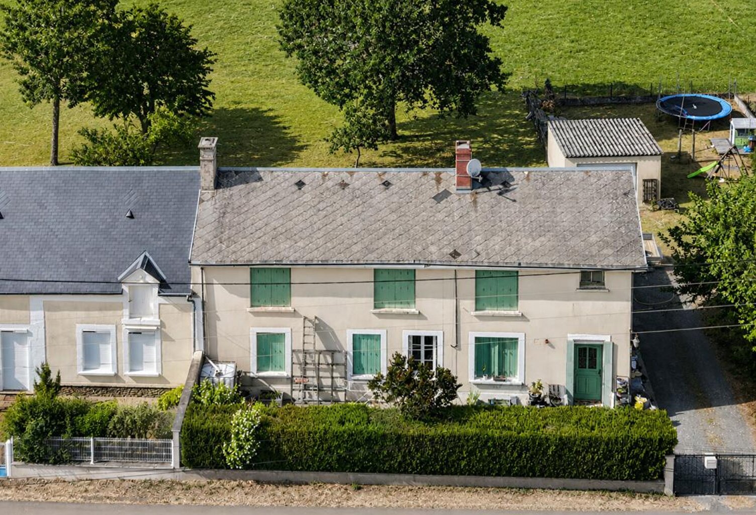 Charmante maison familiale, 5 chambres,  Terrain clos et arboré de 645 m² — photo 1