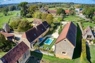 Maison 11 pièces 723000 €