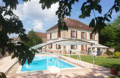 MAISON BOURGEOISE 186 M2 AVEC PISCINE CHAUFFÉE ET COUVERTE 320 000 — photo du bien