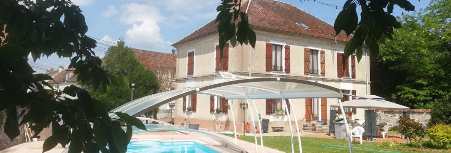 Maison 6 Pièces 186 m² à vendre à Jouy-le-Châtel (77970)