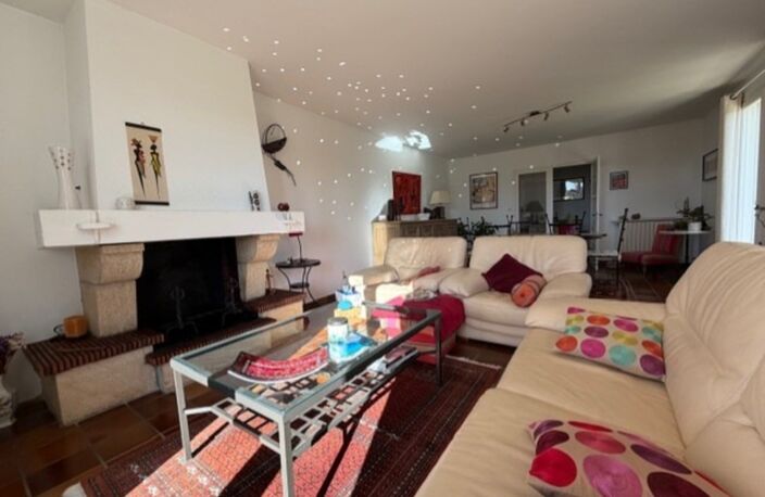 AIGNAN(32) : ELEGANTE MAISON TRADITIONNELLE  des années 80, SANS TRAVAUX, 150m2 habitables, bien située à AIGNAN, sur 2.000m2, les commerces A PIED ! — photo 2