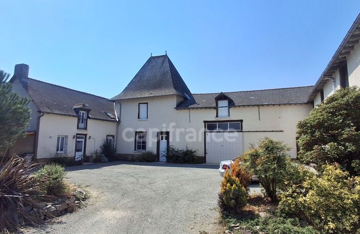 Maison de caractère du XVIIIe classée Bâtiments de France T6 - 4 chambres et grandes dépendances à usage artisanal* — photo 5