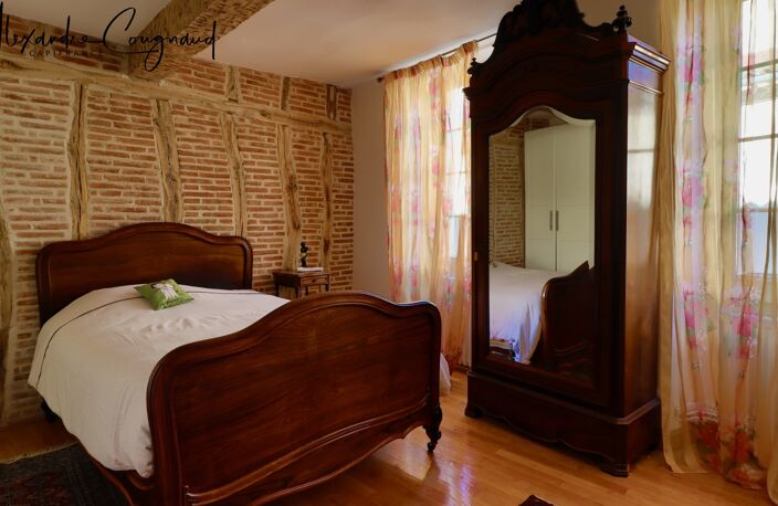 Dourgne (81) — Maison de caractère en pierre 1750 — DPE C — 360 m² — Gîte indépendant — Chambres d'hôtes/gîte rural — photo 5