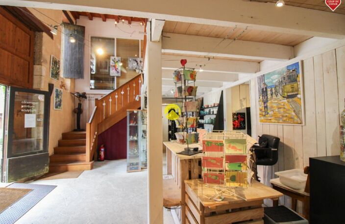 Galerie d'art avec appartement 1ch — photo 3