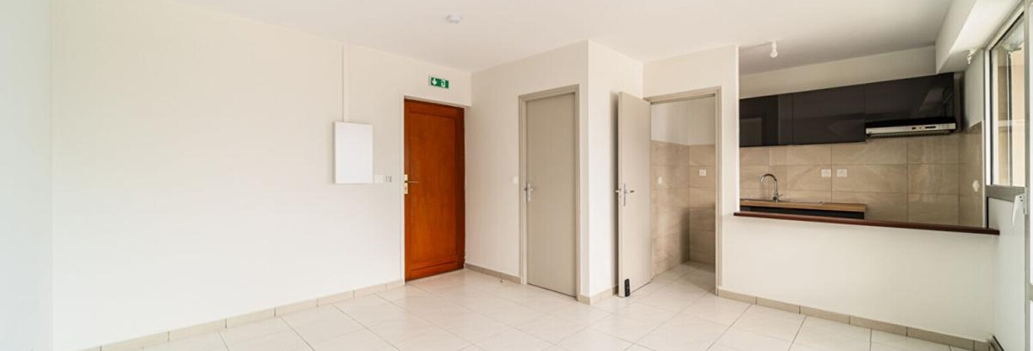 Appartement 1 Pièce 25 m² à louer à Saint-Denis (97400)