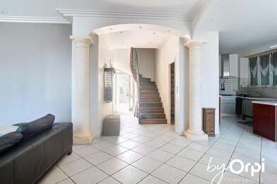 Maison 5 pièces 130000 €