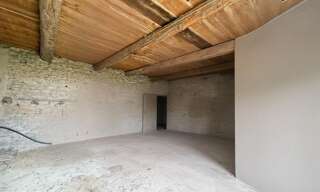 Maison 1 Pièce 180 m² à vendre à Uzès (30700)