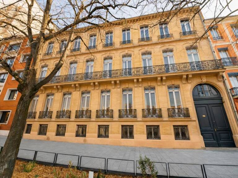 Toulouse Jean-Jaures Wilson Appartement T2 bis dans immeuble de caractère — photo 1