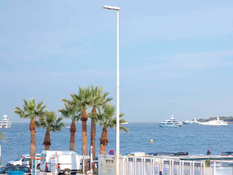 Cannes Croisette — 3 pièces 61 m² face Port Canto — photo 1