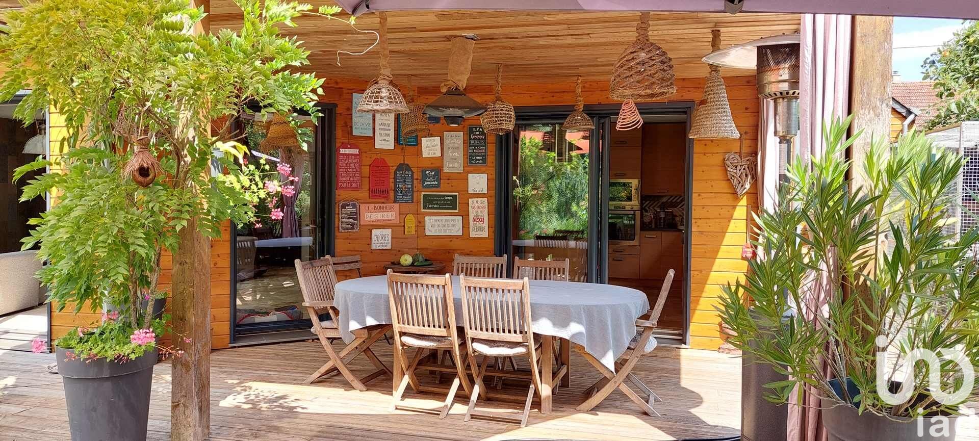 Vente Maison/villa 5 pièces - Photo 2