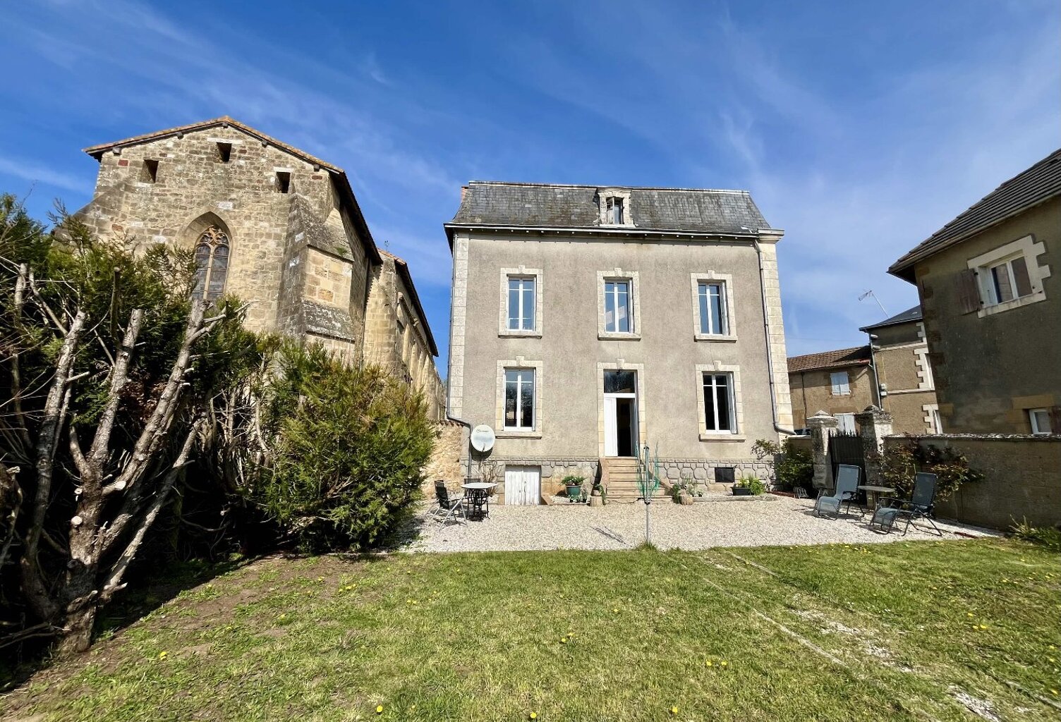 Maison — photo 1