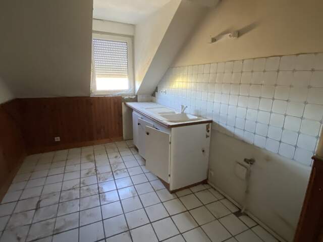 Appartement à rénover — photo du bien