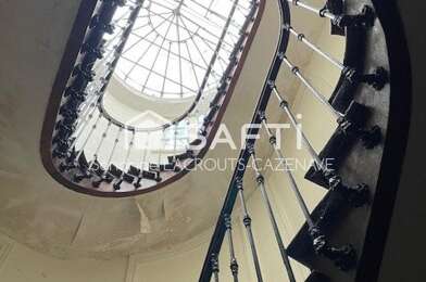 Appartement 8 pièces 284000 €