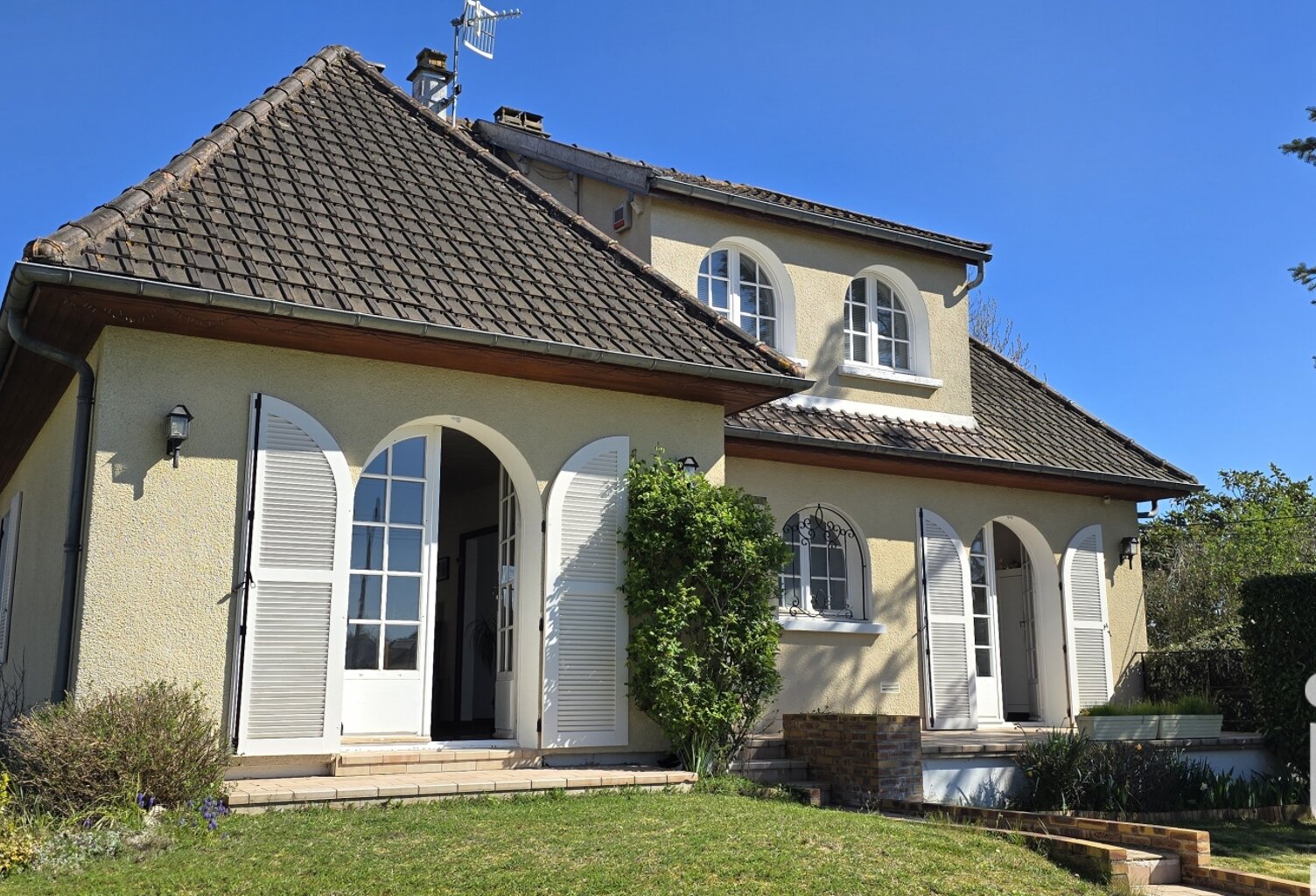 Vente Maison/villa 6 pièces — photo 1