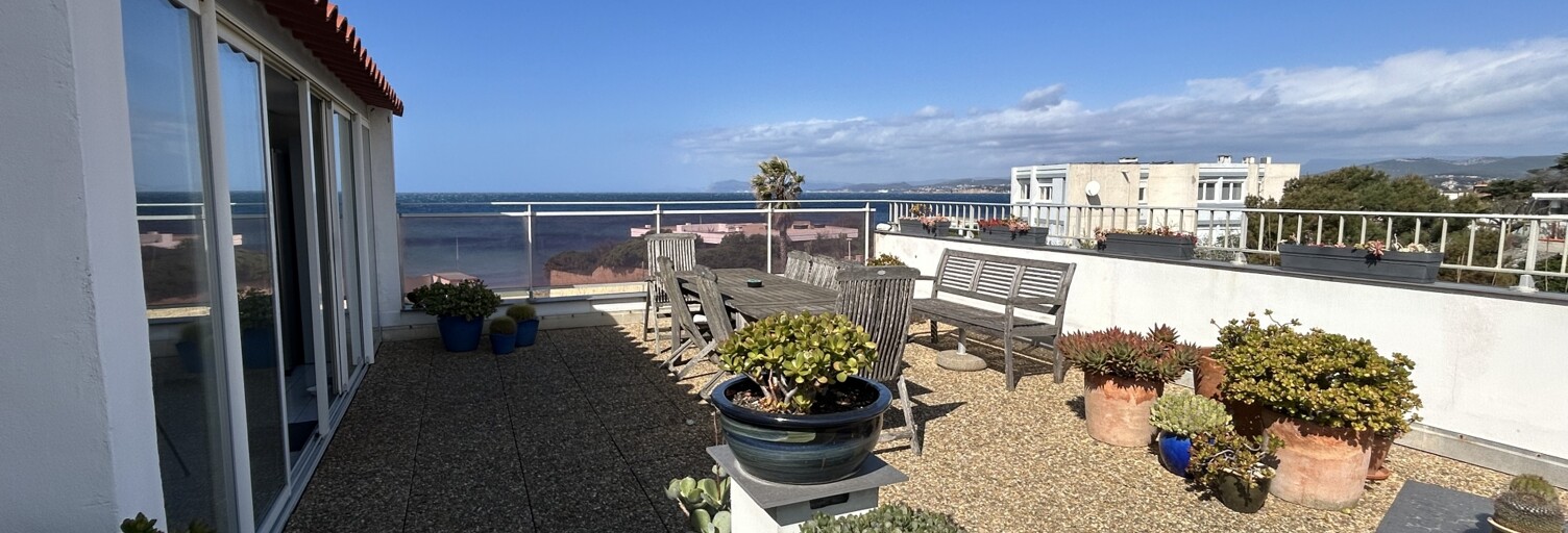 Maison 12 Pièces 307 m² à vendre à Six-Fours-les-Plages (83140)