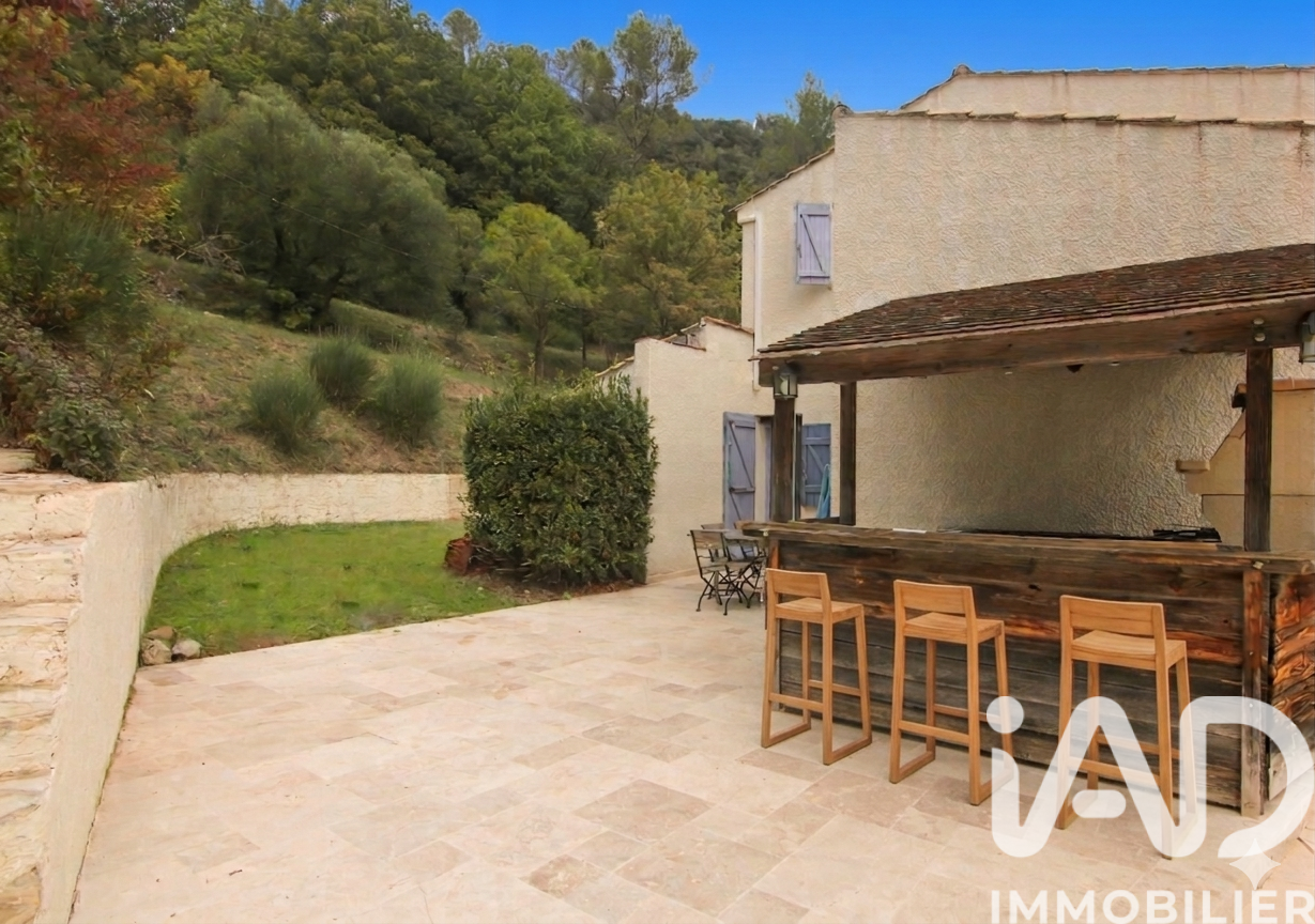 Vente Maison/villa 7 pièces - Photo 2