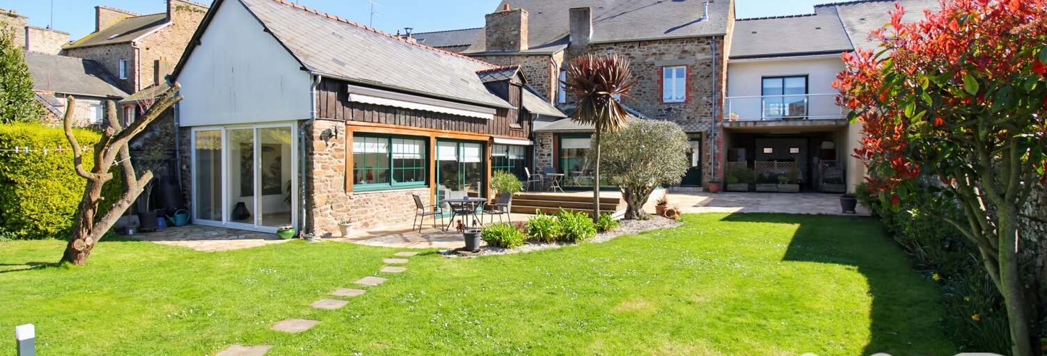 Maison 7 Pièces 230 m² à vendre à Lamballe-Armor (22400)