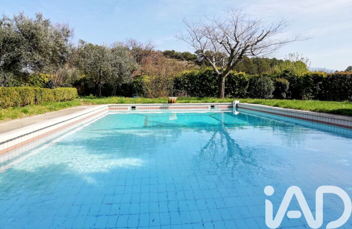 Vente Maison/villa 5 pièces — photo 2