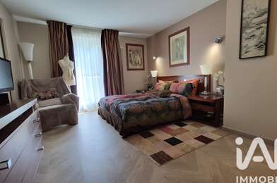 Appartement 4 pièces 278000 €