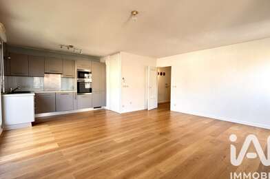 Appartement 3 pièces 225000 €