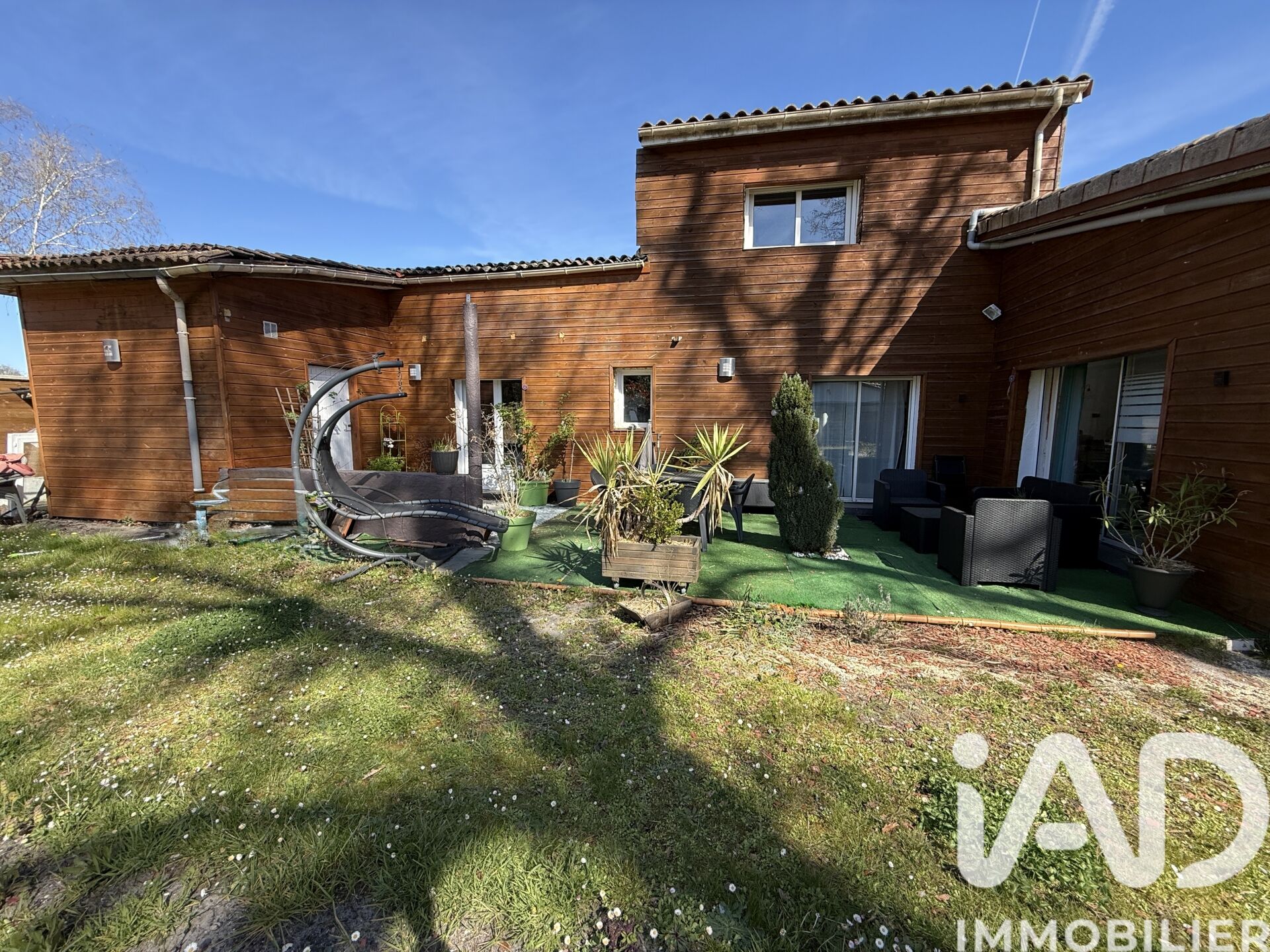 St-Aubin-De-Medoc - 154m² - 5p. - 3ch.