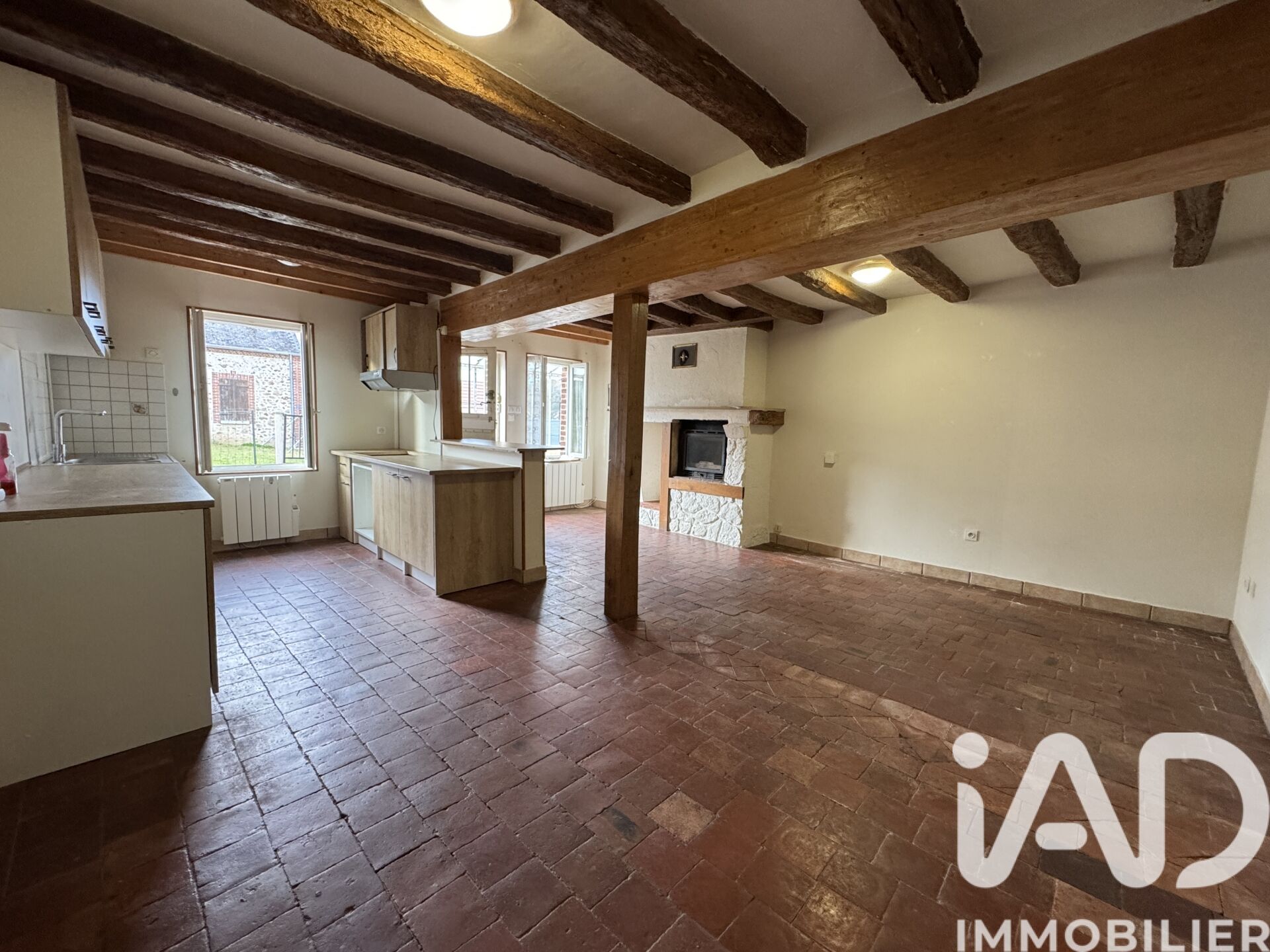 Trizay-Les-Bonneval - 71m² - 3p. - 2ch.