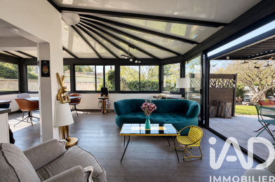 Maison 5 pièces 599000 €