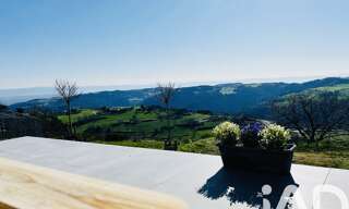 Maison 6 Pièces 138 m² à vendre à Saint-Georges-en-Couzan (42990)