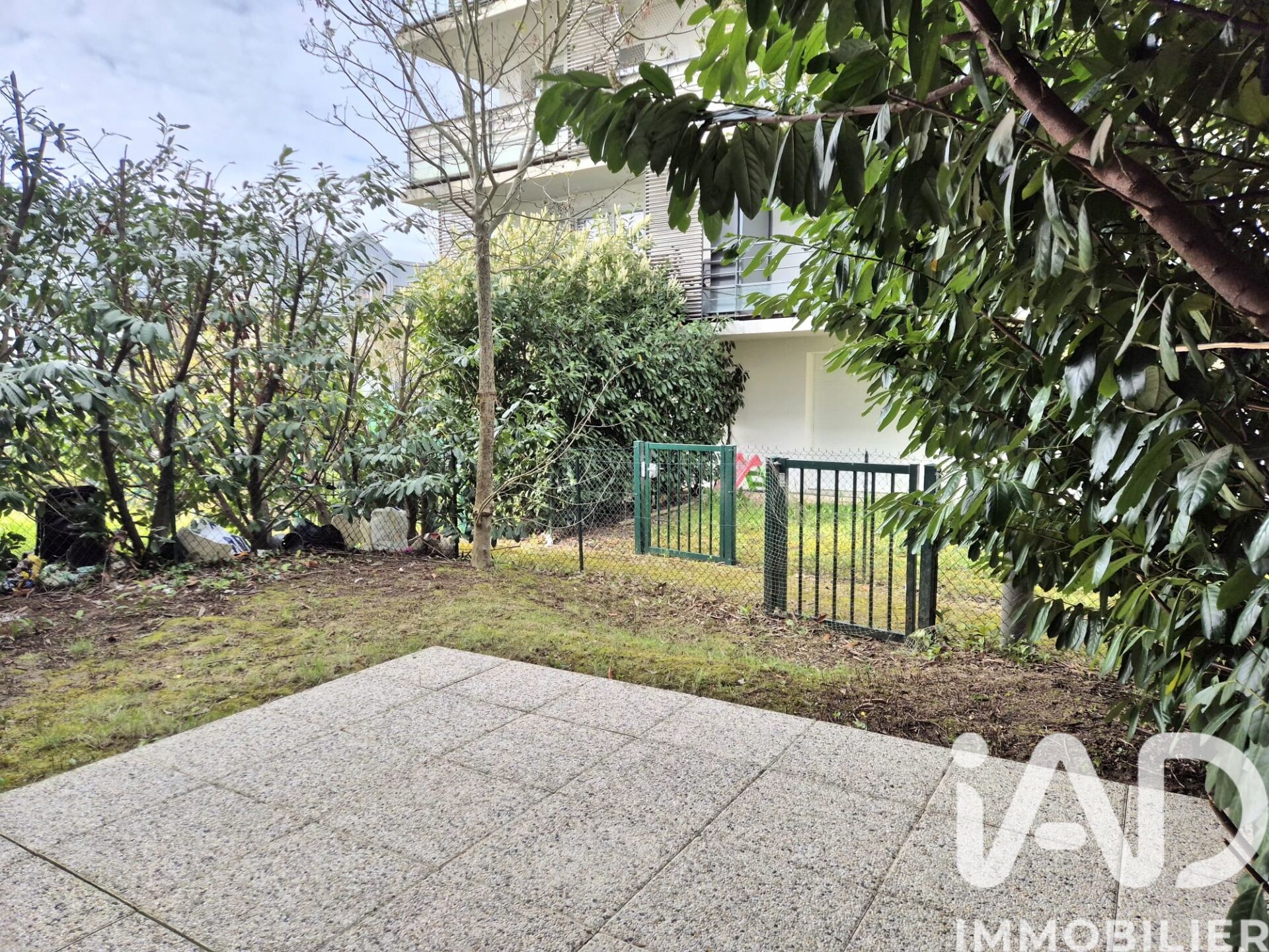 Corbeil-Essonnes - 27m² - 1p.