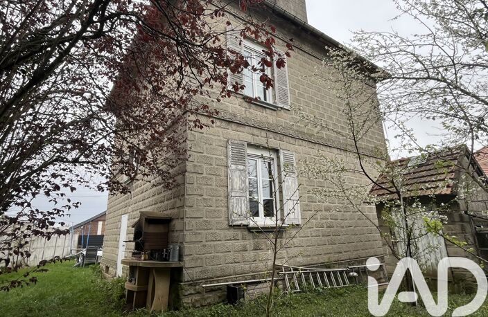 Vente Maison/villa 8 pièces — photo 2